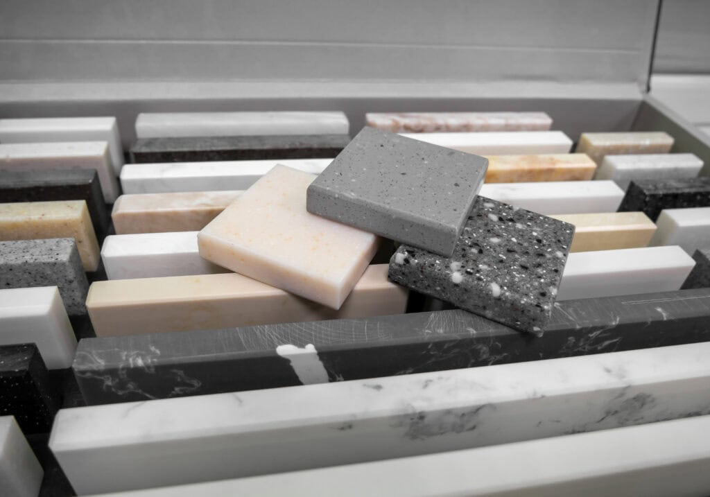 Comparativa visual porcelánico vs cerámica diferencias - Reformas Guimerà Barcelona